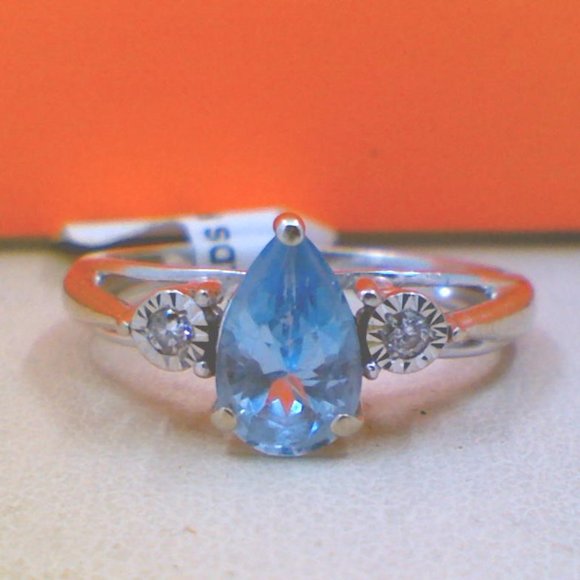 🌟10K Diamond Blue Topaz Ring🌟 - Picture 2 of 9